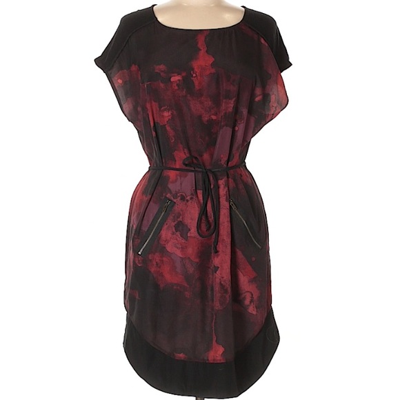 Medium Black and Red Dress - Picture 2 of 2